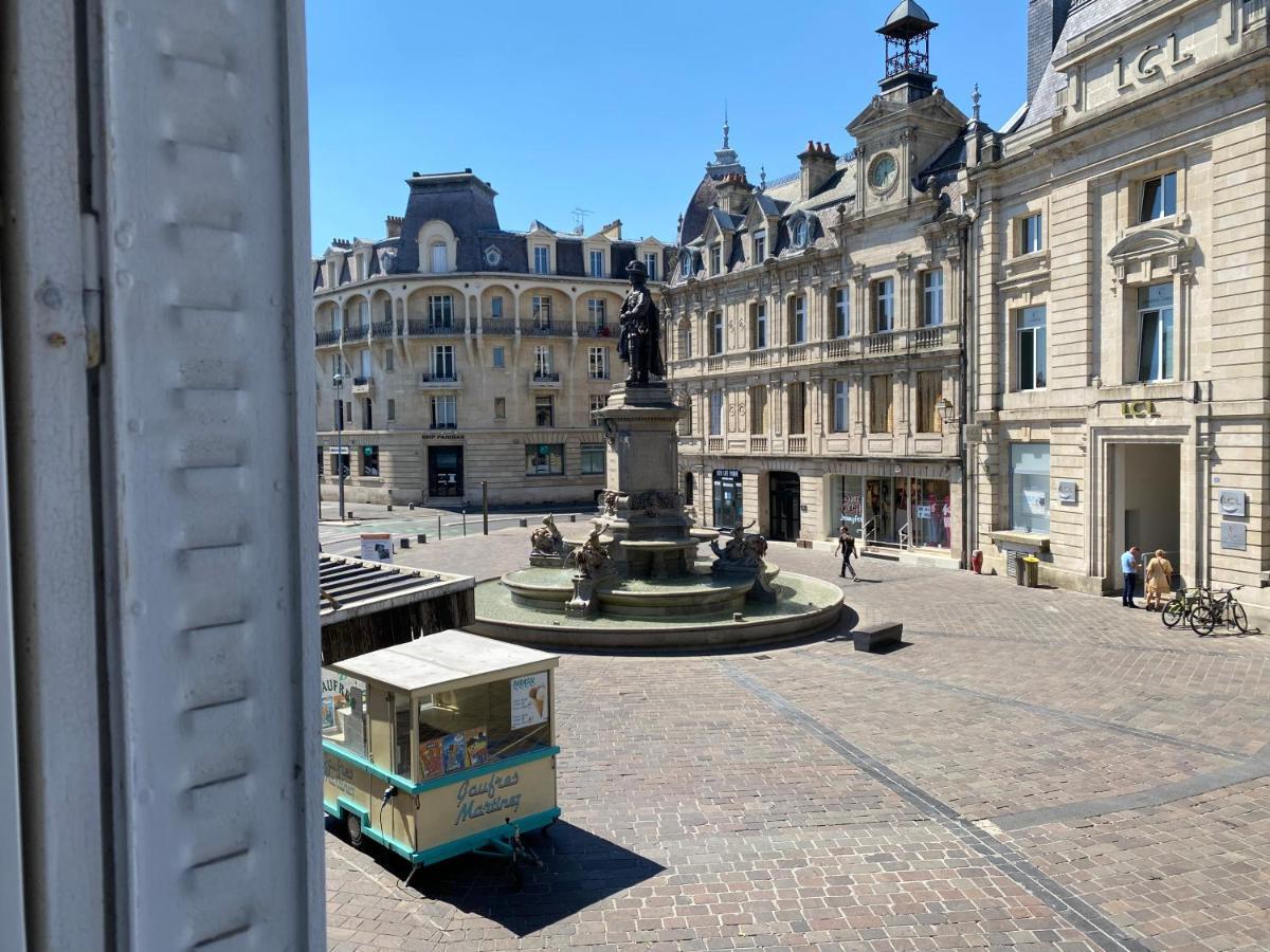 Le Gonzague, Appartement Hyper-Centre Tout Confort. Шарлевиль-Мезьер Экстерьер фото